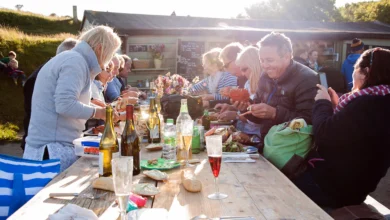 hidden hut feast nights